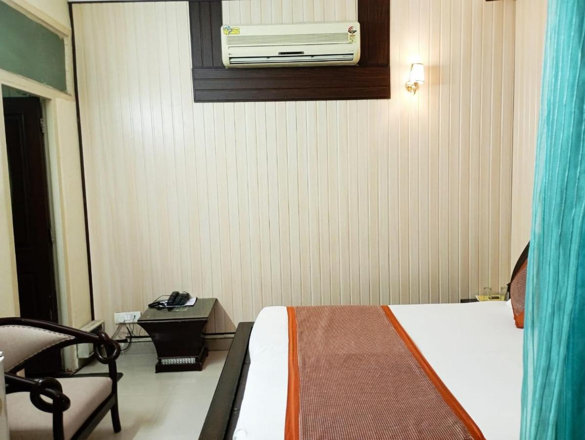 Hotel Home Stay Dwarka Delhi Zewnętrze zdjęcie