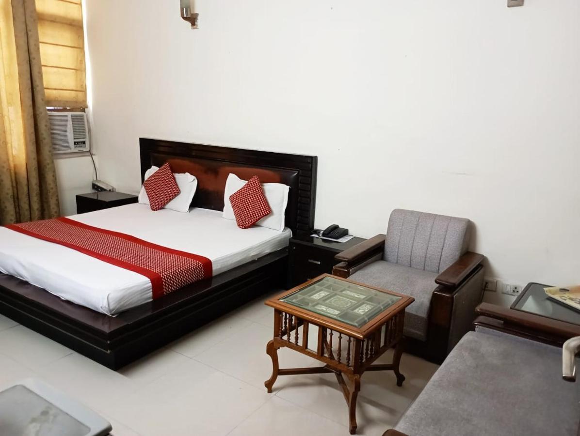 Hotel Home Stay Dwarka Delhi Zewnętrze zdjęcie